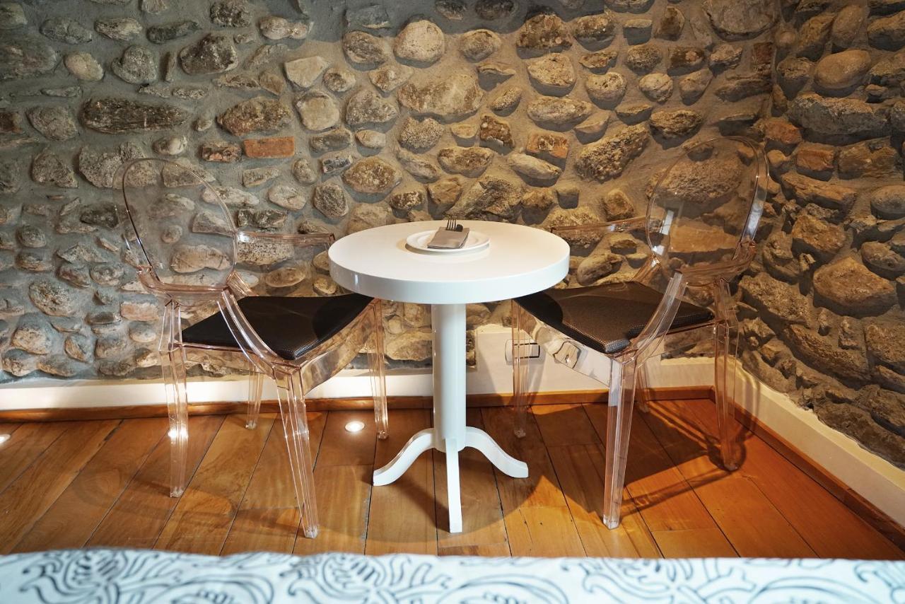 Il Portico - 1711 Luxury Guest House Arlate Exterior foto
